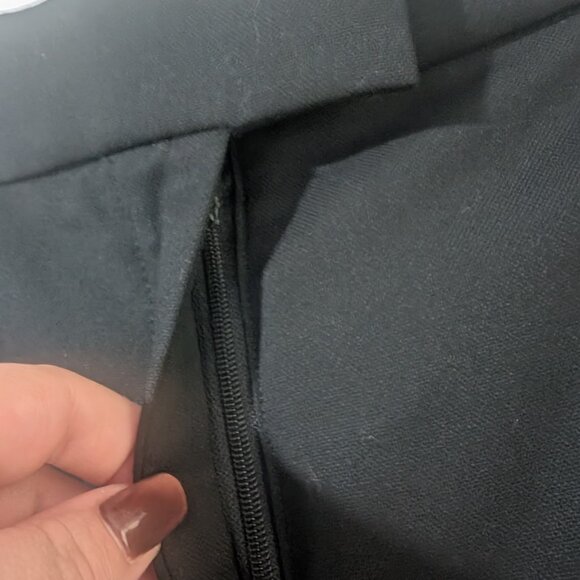 H&M | Pleat Front, Ankle-Length Trousers In Black - Picture 6 of 9